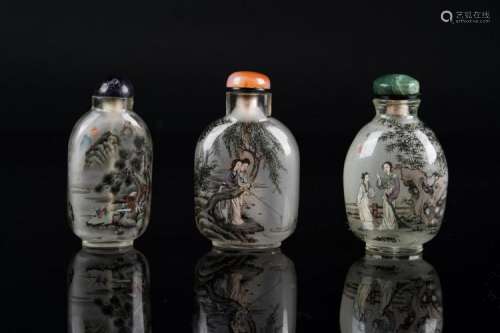 Chinese Art Thee interior painted glass snuff bottles with stoppers China, 19th century