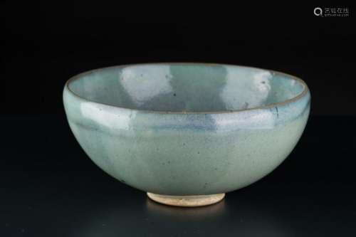 Chinese Art A junyao pottery bowl China, 20th century