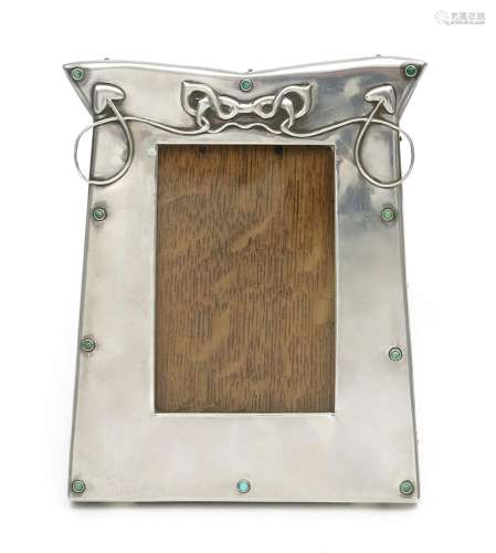 A small Art Nouveau silver photograph frame