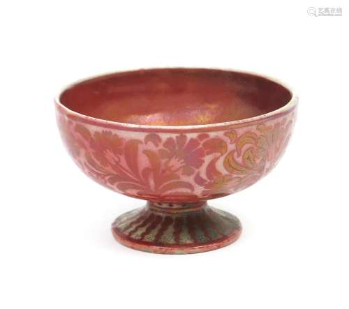 A William De Morgan small pedestal bowl
