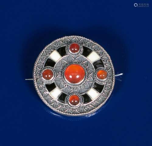 A William Thomas Blackband Medieval Revival silver brooch