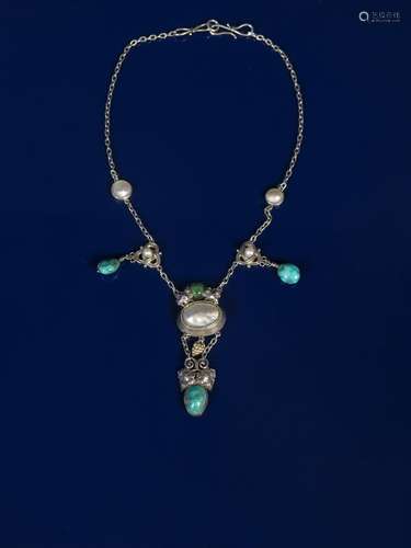 An Artificers Guild silver necklace probably designed by Edward Spencer