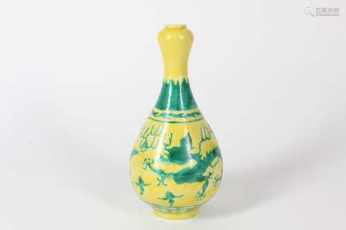 A Chinese Yellow Ground Vase