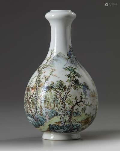 A Chinese famille rose 'landscape' garlic-head vase