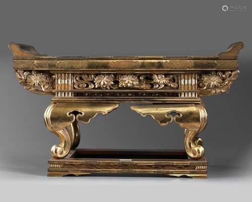 A gilt lacquer temple table