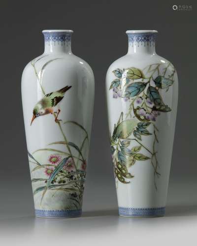 A matched pair of Chinese vases