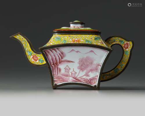 A Chinese painted enamel teapot