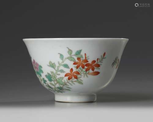 A Chinese famille rose 'floral' bowl