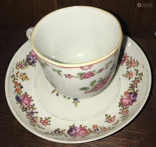 Sorbet et son présentoir en porcelaine de la famil...