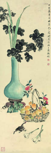 孔小瑜（1899～1984） 1947年作 清供图 镜心 设色纸本