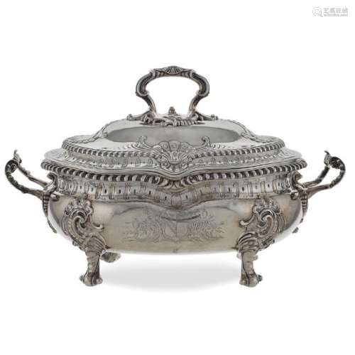 Silver soup tureen London, George II, 1759 peso 3298