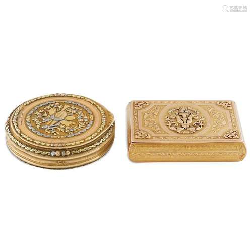 Group of two gold snuff boxes, within fabric case