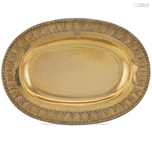 Vermeil silver oval tray London, 1812 peso 1655 gr.