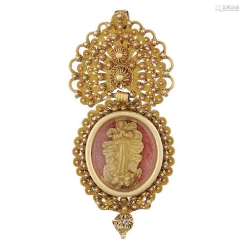 18kt gold filigree reliquary pendant Spain, 19th