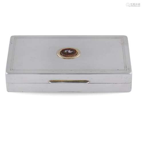 Silver snuff box Italy, 20th century peso 72 gr.