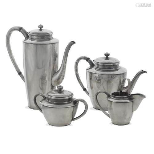 Silver coffee and tea service USA, 20th century peso