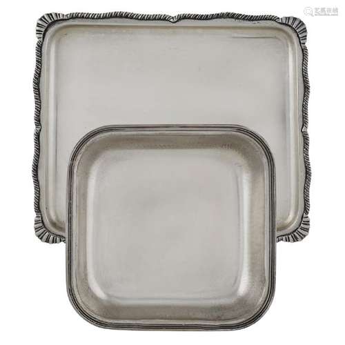 Silver centerpiece and tray Italy, 20th century peso