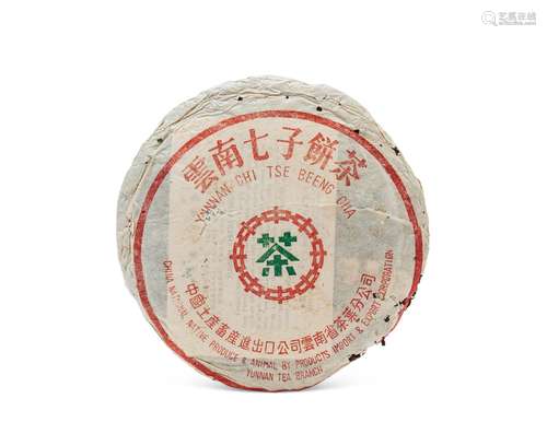 八○年代厚纸8582 七子饼茶（一饼）