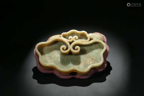 A Chinese yellow jade carved 'lingzhi' ruyi washer