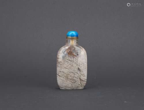 Liu Shouben: inside painted 'tiger' crystal snuff bottle