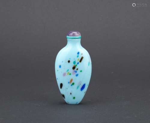 An opaque blue dotted glass snuff bottle