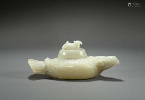 A white jade phoenix-form water pot and cover