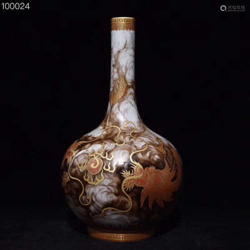 A DRAGON PATTERN INK&IRON RED GLAZE VASE