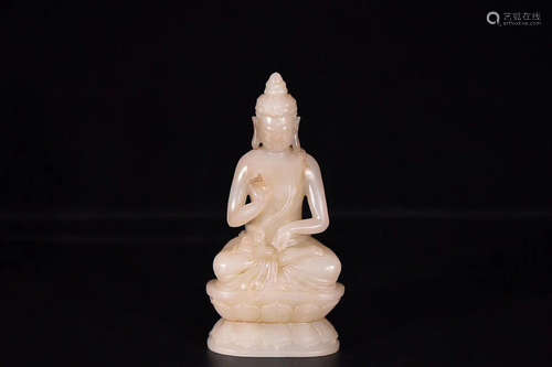 17-19TH CENTURY, A SAKYAMUNI DESIGN HETIAN JADE STATUE, QING DYNASTY