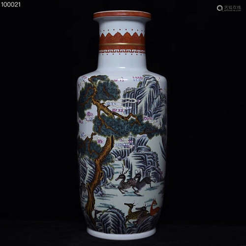 A DEER DESIGN FAMILLE ROSE CHINESE-STAFF-SHAPED VASE