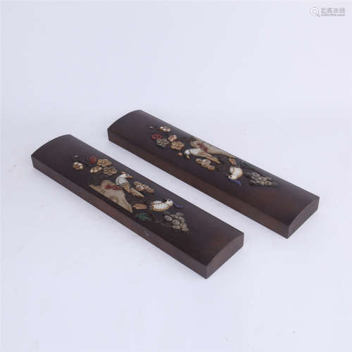 PAIR OF CHINESE GEM STONE INLAID ROSEWOOD PAPER WEIGHT