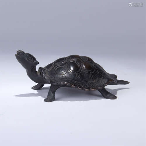 CHINESE BRONZE TURTULE INK STONE