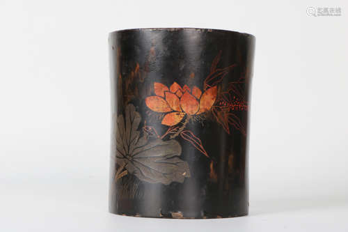 A chinese lacquer brush pot