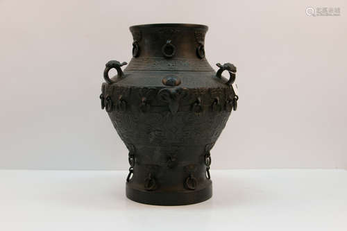 A chinese bronze jar