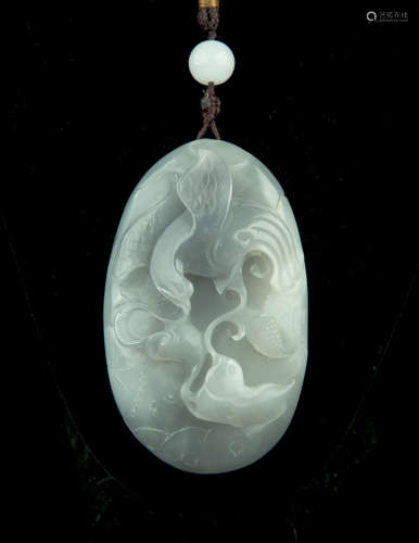 Chinese jade carved pendant