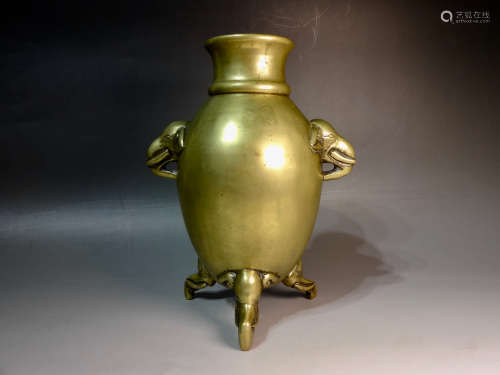 A qing dynasty bronze jar