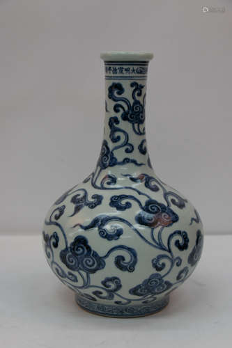 A chinese blue&white vase