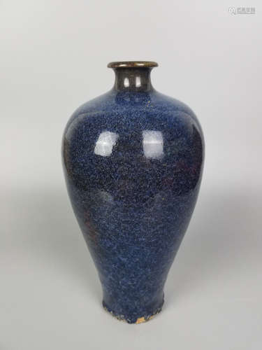 A GUAN YAO GLAZED MEI VASE