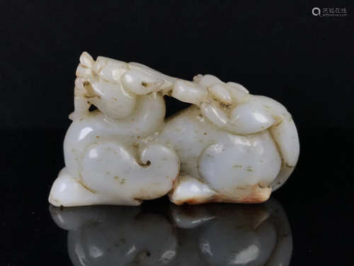 A HETIAN JADE PIXU PENDANT