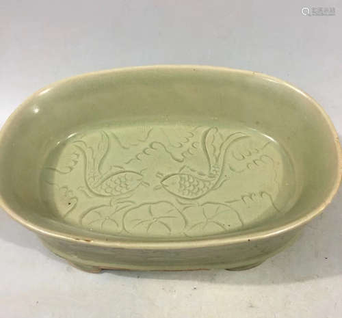 A YAOZHOU YAO FOUR-LEGS BOWL