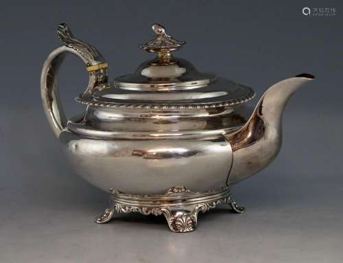 George III silver tea pot with gadrooned border on