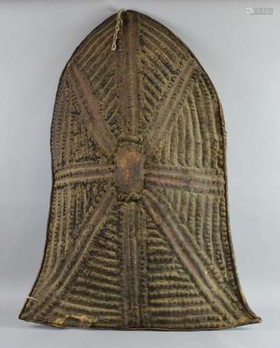 Kirdi shield Cameroon metal, of arched curved form