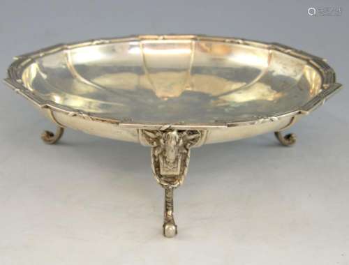 Continental silver dish with ribbon tie border on