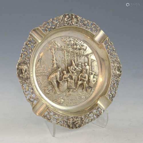 1920's Dutch silver ashtray with embossed decorati