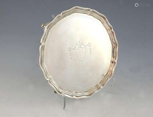 George V silver salver with serpentine border and