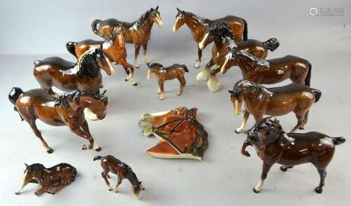 Beswick wall hanging of a horses head and fourteen