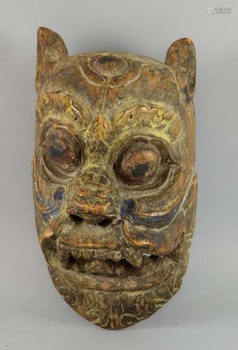 Wooden carved and painted tribal mask, 28cm x 15cm