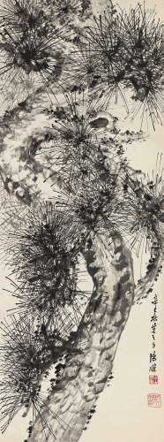 汤涤（1878～1948） 1941年作 墨松图 立轴 水墨纸本