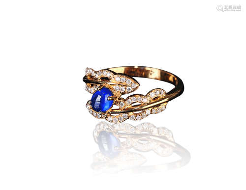 现代 蓝宝石戒指