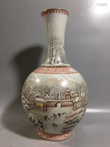 A FAMILLE-ROSE LANDSCAPE& FIGURE PATTERN GLOBULAR SHAPED VASE