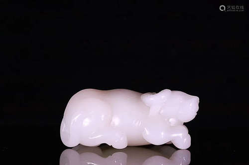 A HOTAN WHITE JADE COW DESIGN FURNISHING ATRICLES